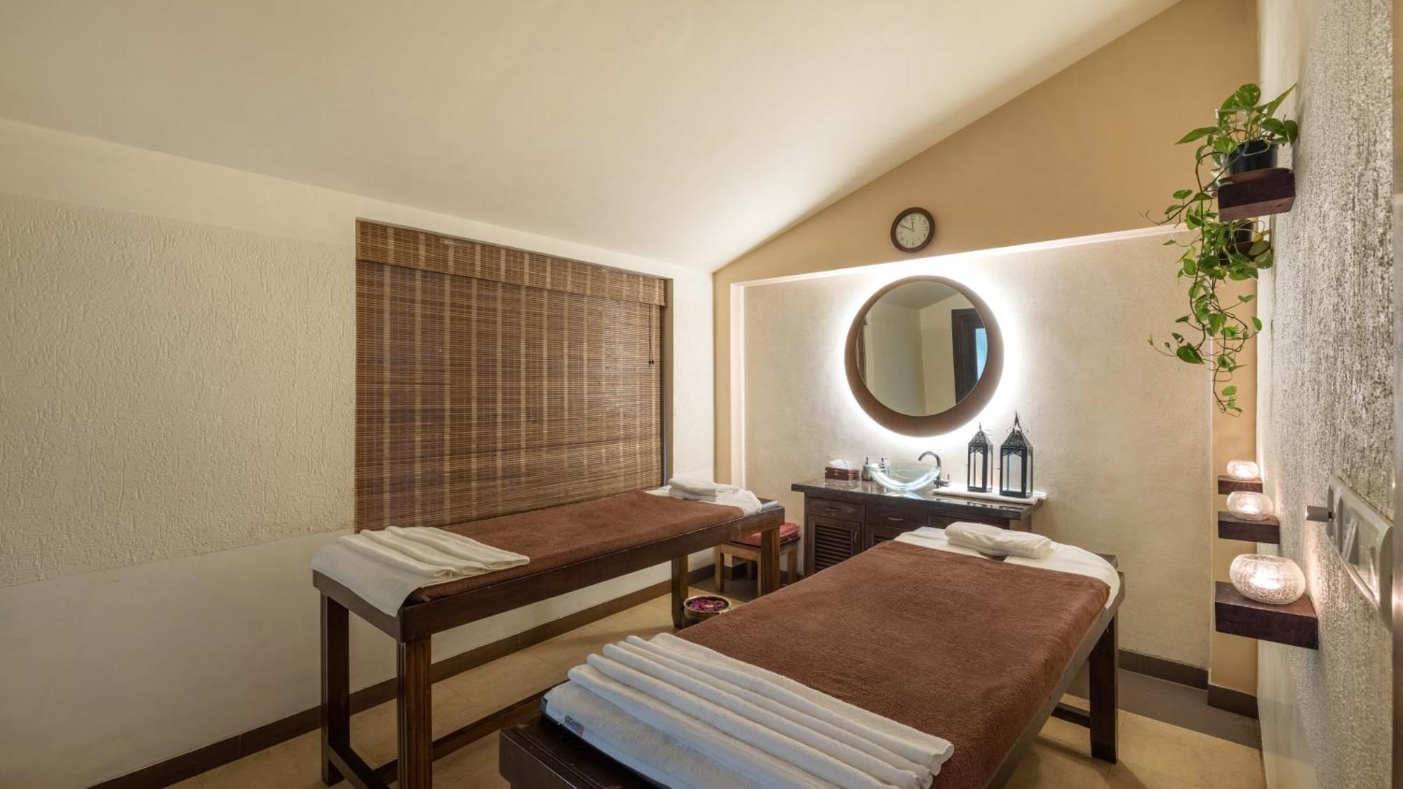 Novotel Goa Dona Sylvia Resort Cavelossim Exterior foto