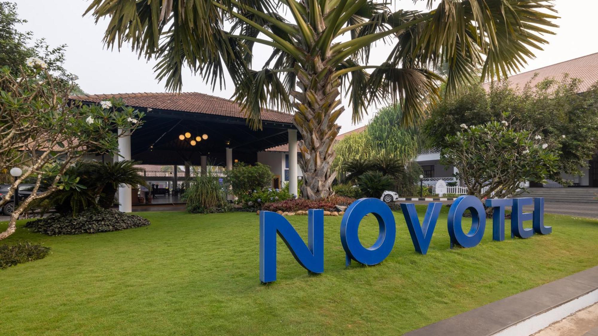 Novotel Goa Dona Sylvia Resort Cavelossim Exterior foto