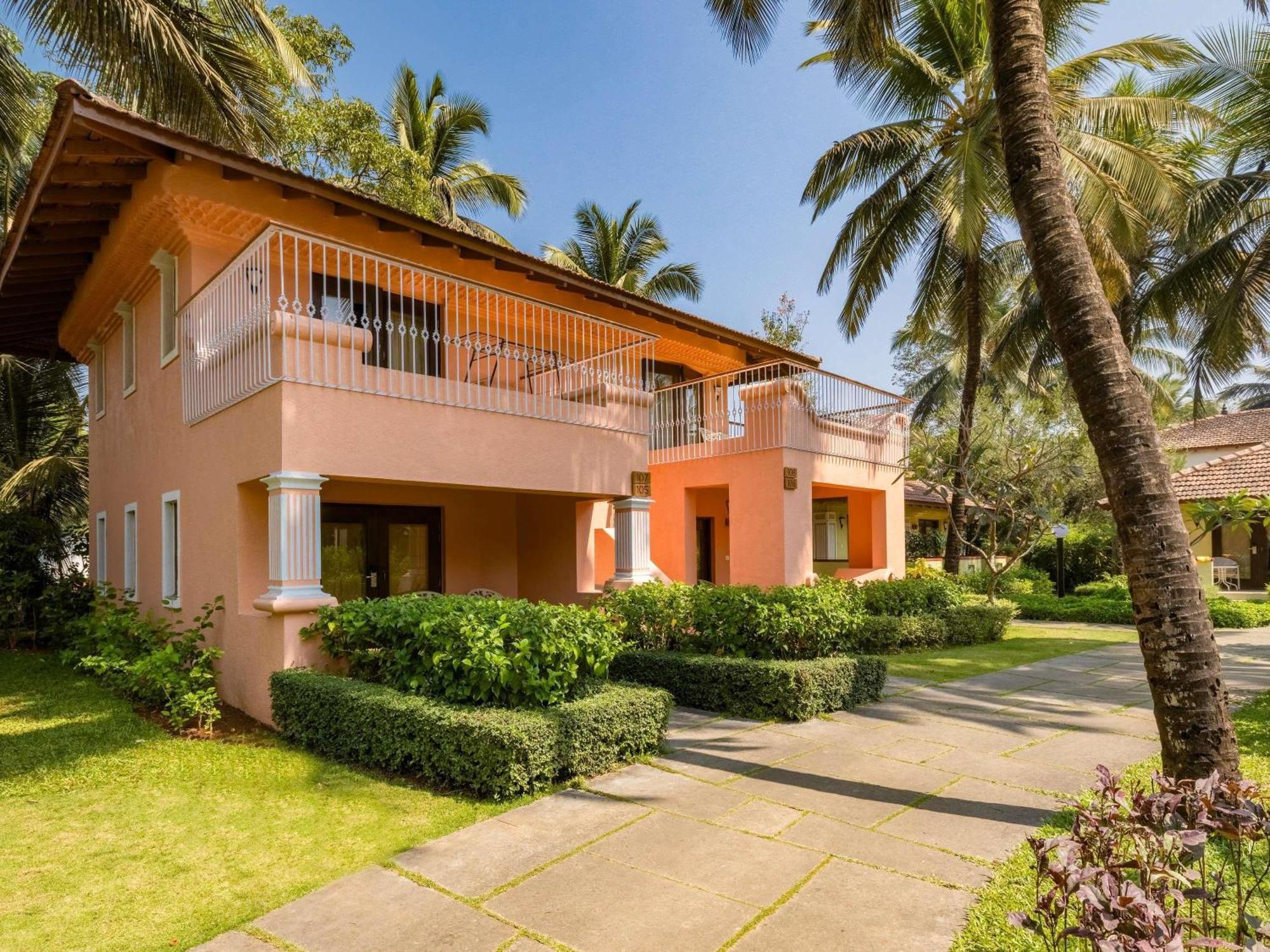 Novotel Goa Dona Sylvia Resort Cavelossim Exterior foto