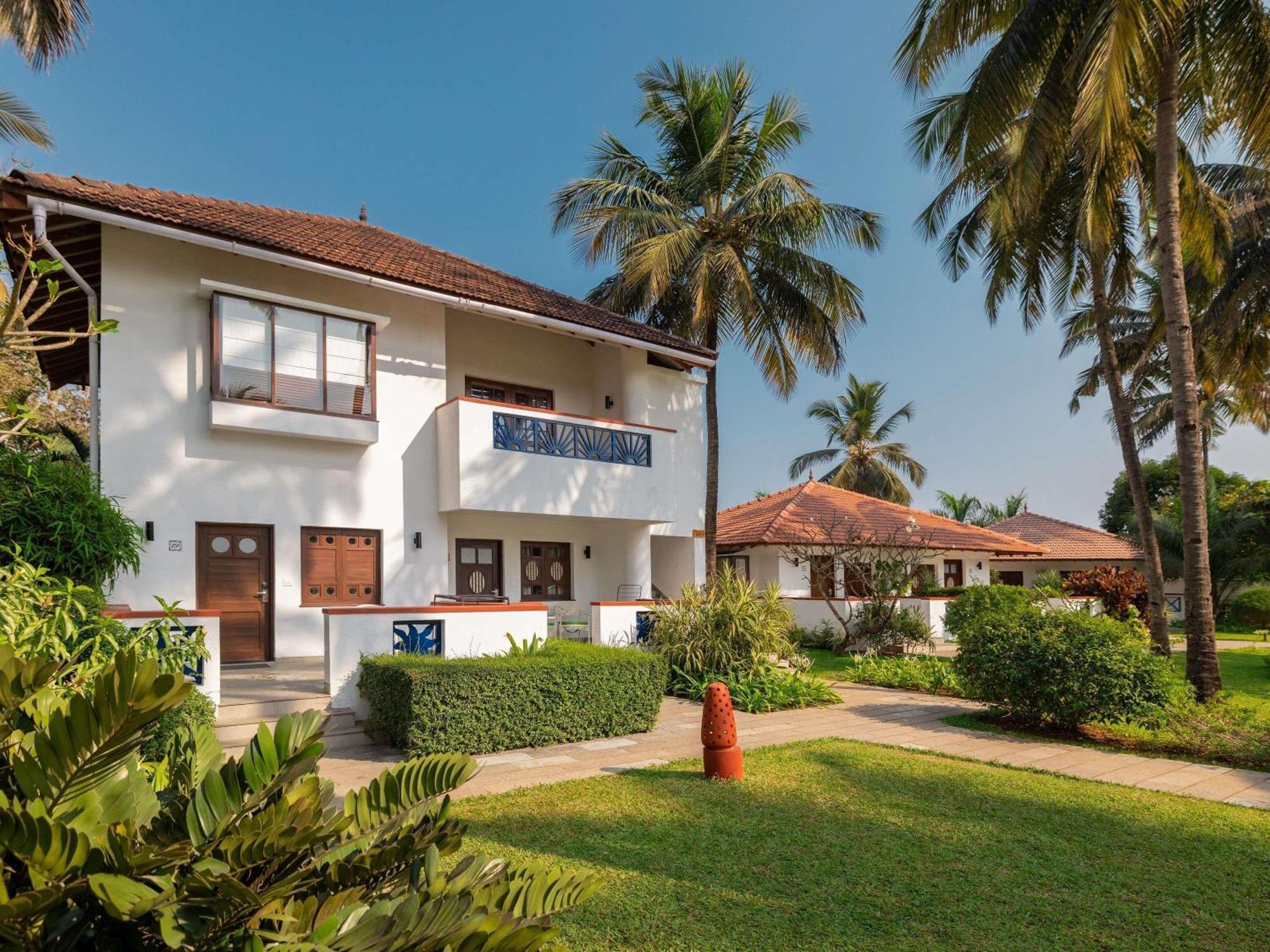 Novotel Goa Dona Sylvia Resort Cavelossim Exterior foto