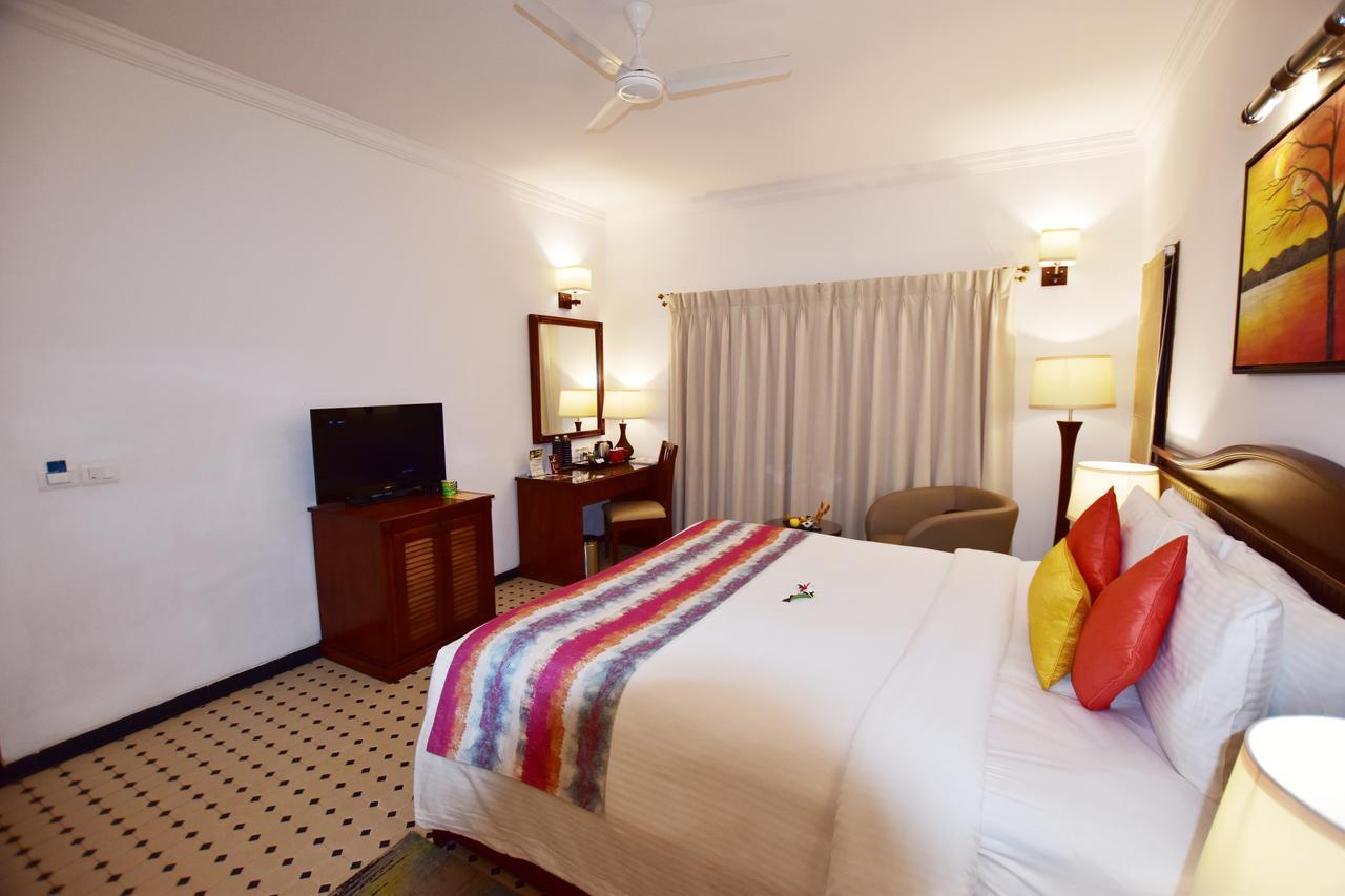 Novotel Goa Dona Sylvia Resort Cavelossim Exterior foto