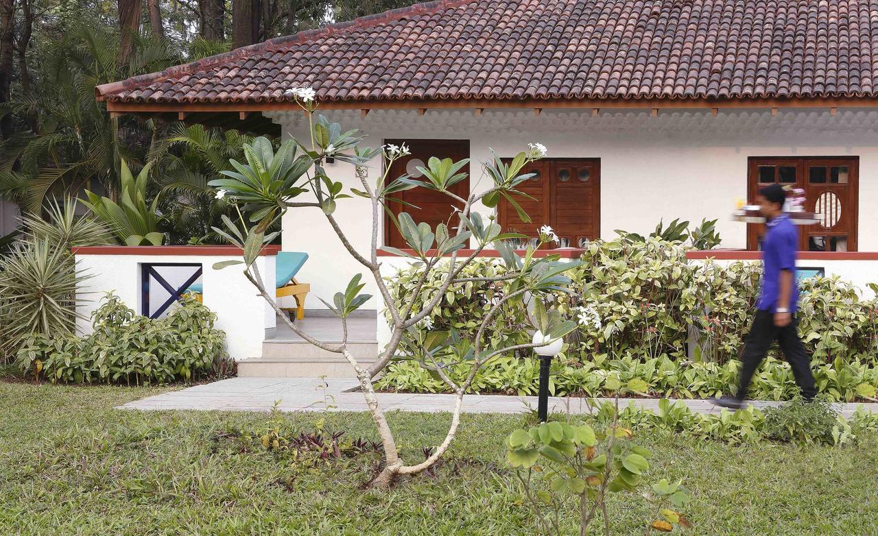Novotel Goa Dona Sylvia Resort Cavelossim Exterior foto
