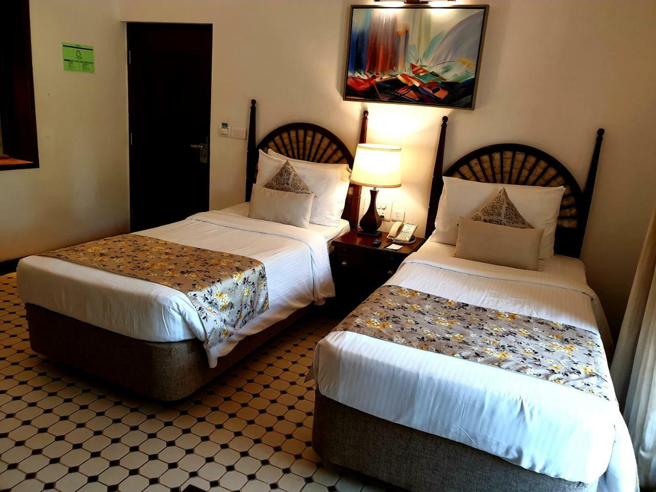 Novotel Goa Dona Sylvia Resort Cavelossim Exterior foto